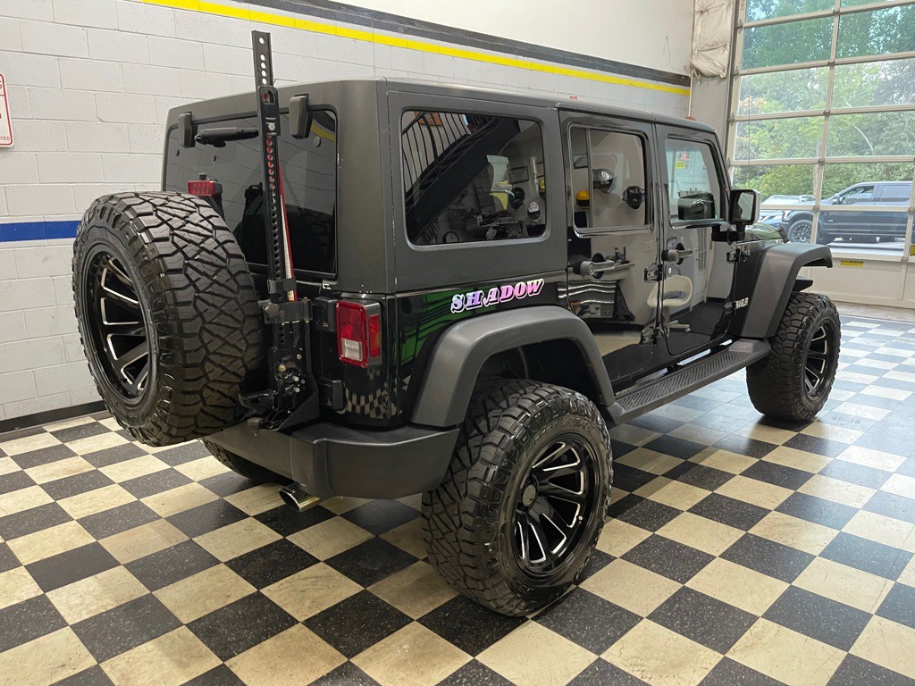 2011 Jeep Wrangler Unlimited Image 28