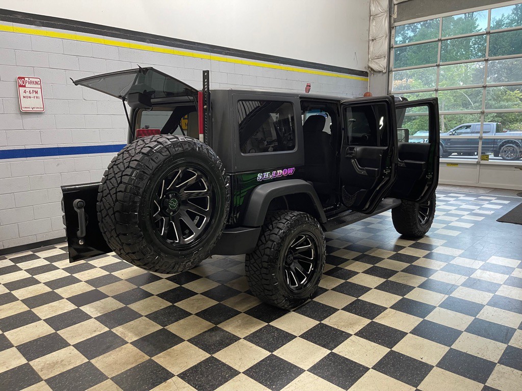 2011 Jeep Wrangler Unlimited Image 39