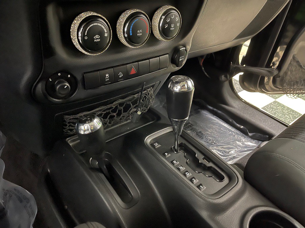 2011 Jeep Wrangler Unlimited Image 58