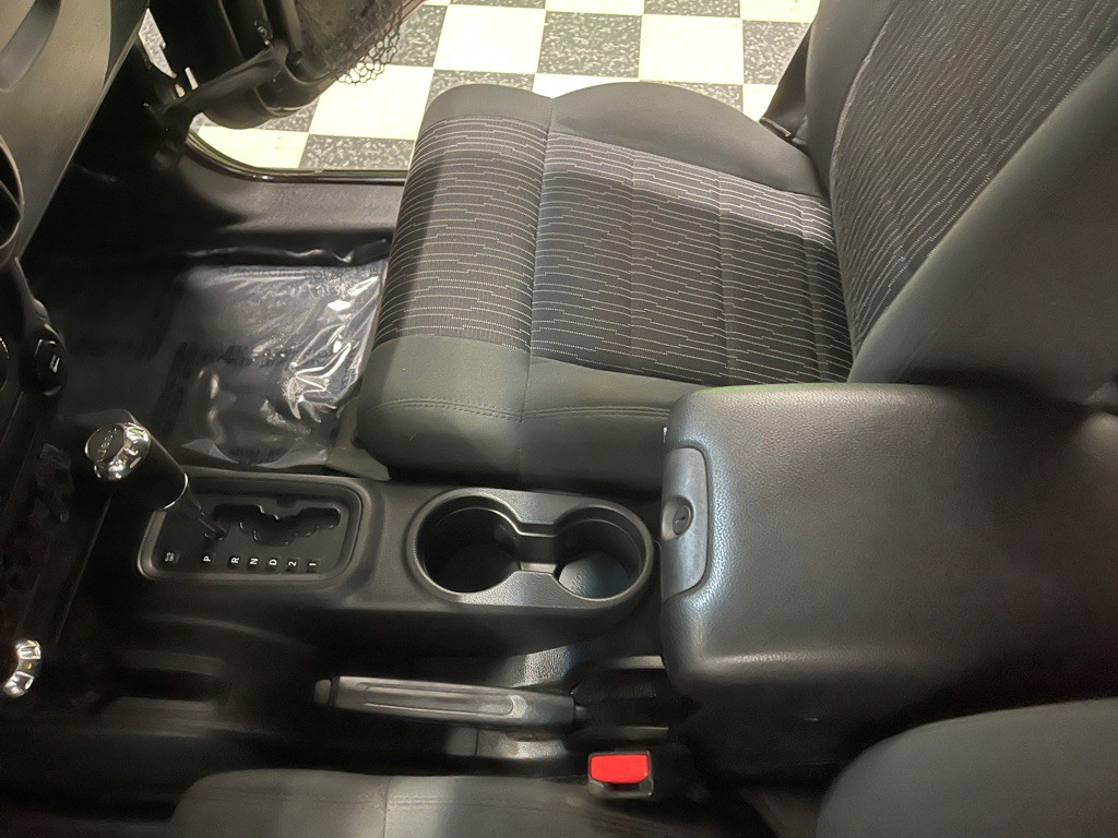 2011 Jeep Wrangler Unlimited Image 60