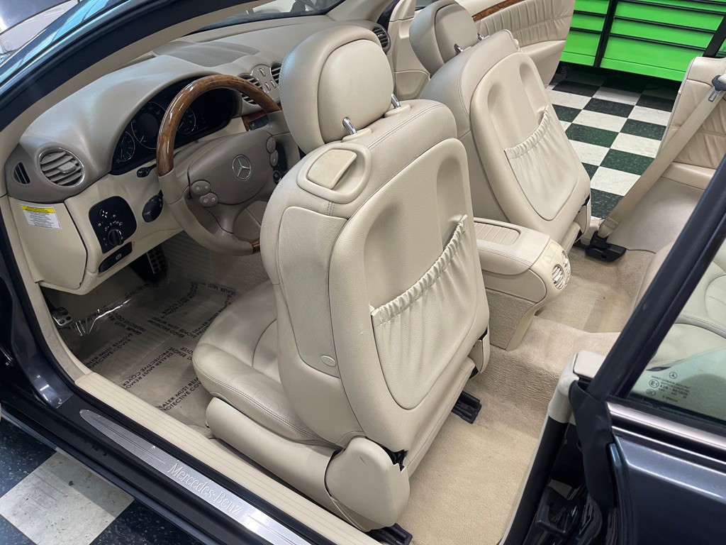 2008 Mercedes-Benz CLK-Class Image 44