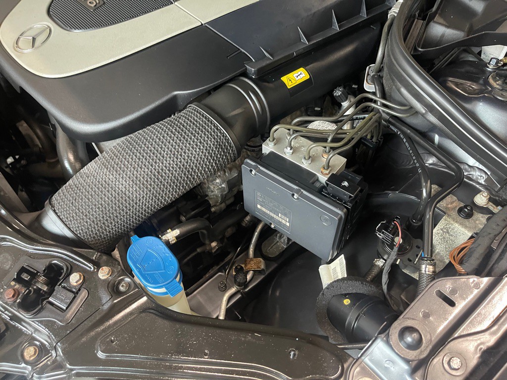 2008 Mercedes-Benz CLK-Class Image 52