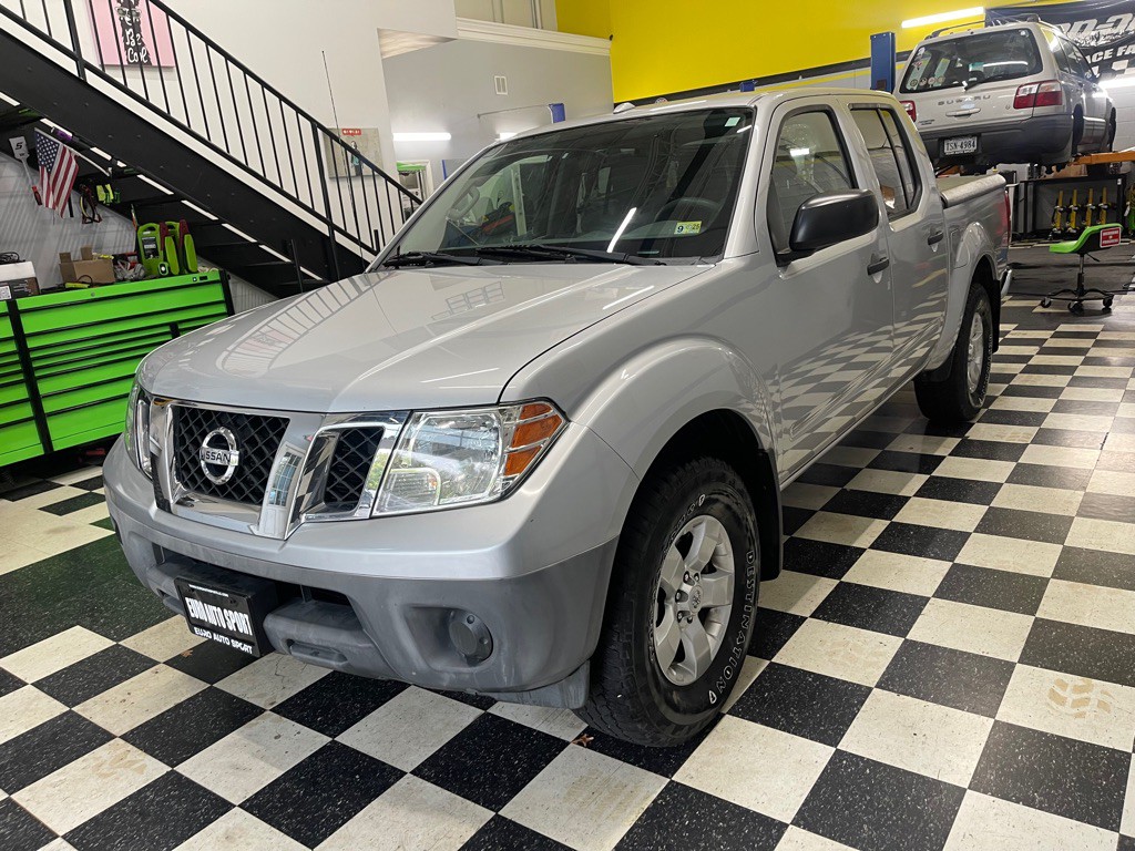 2013 Nissan Frontier Image 5