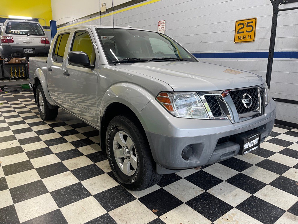 2013 Nissan Frontier Image 18