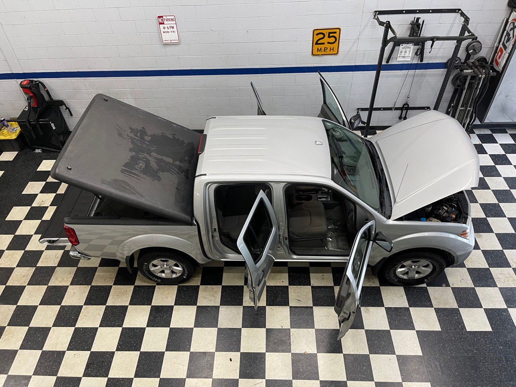 2013 Nissan Frontier Image 20