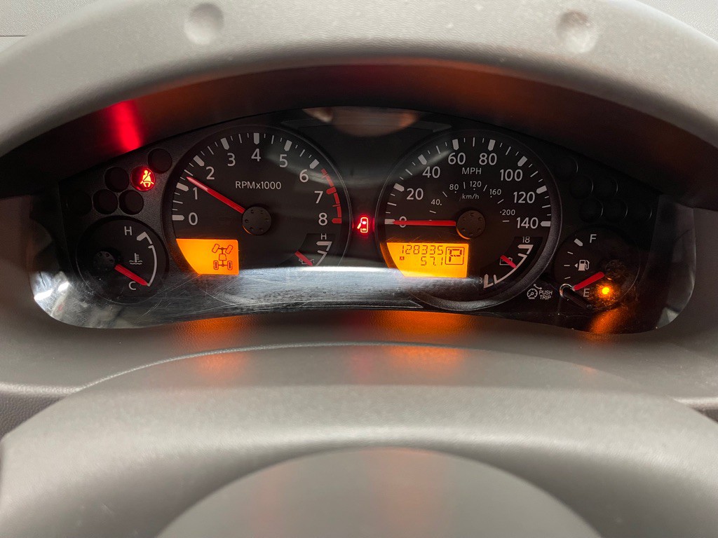 2013 Nissan Frontier Image 27
