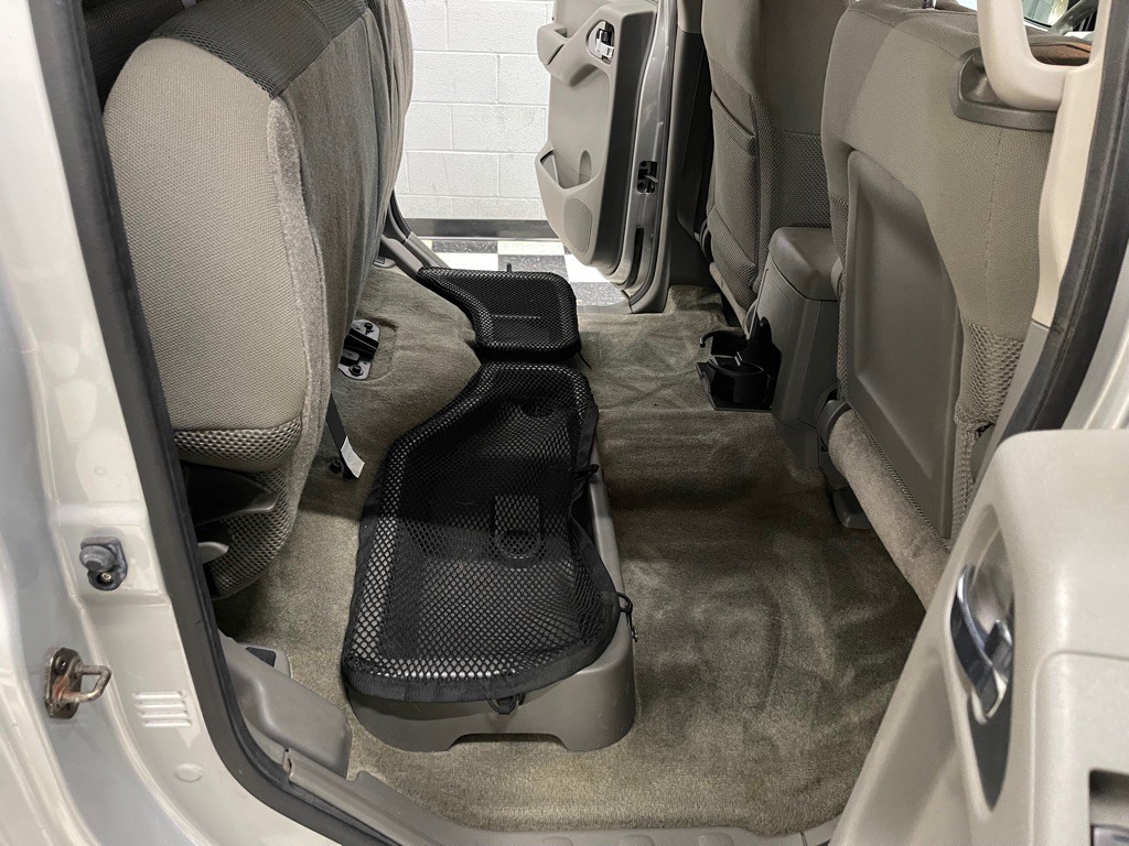 2013 Nissan Frontier Image 48