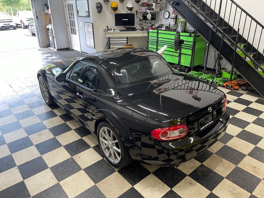 2011 Mazda MX-5 Miata Image 7