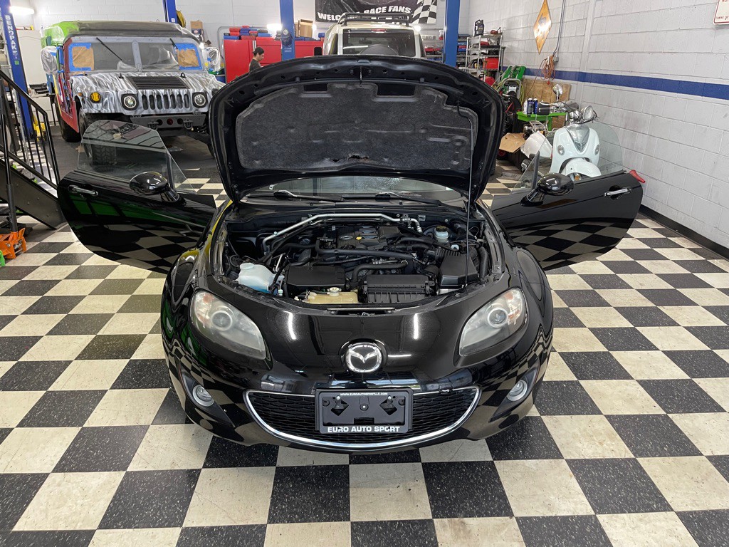 2011 Mazda MX-5 Miata Image 19