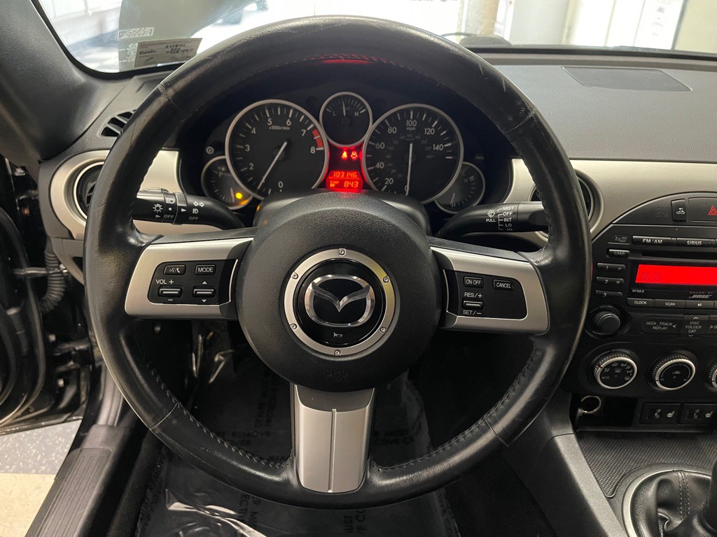 2011 Mazda MX-5 Miata Image 28