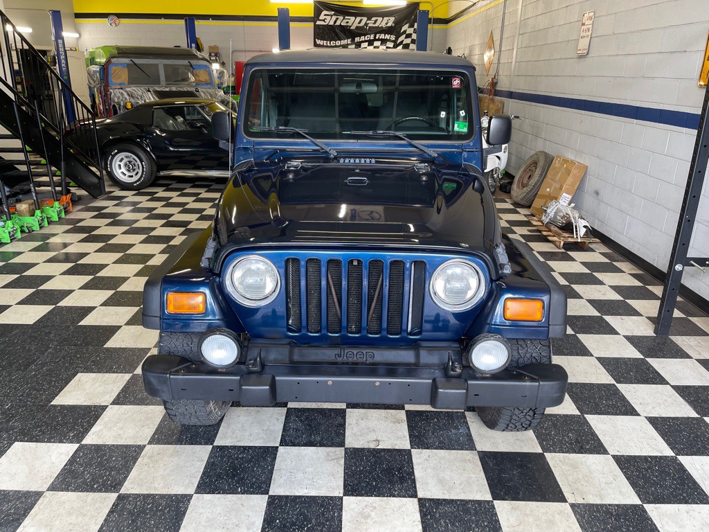 2004 Jeep Wrangler Image 1