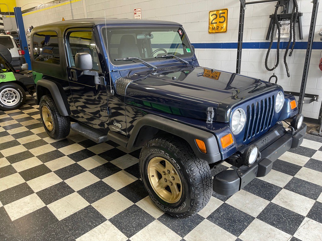 2004 Jeep Wrangler Image 17