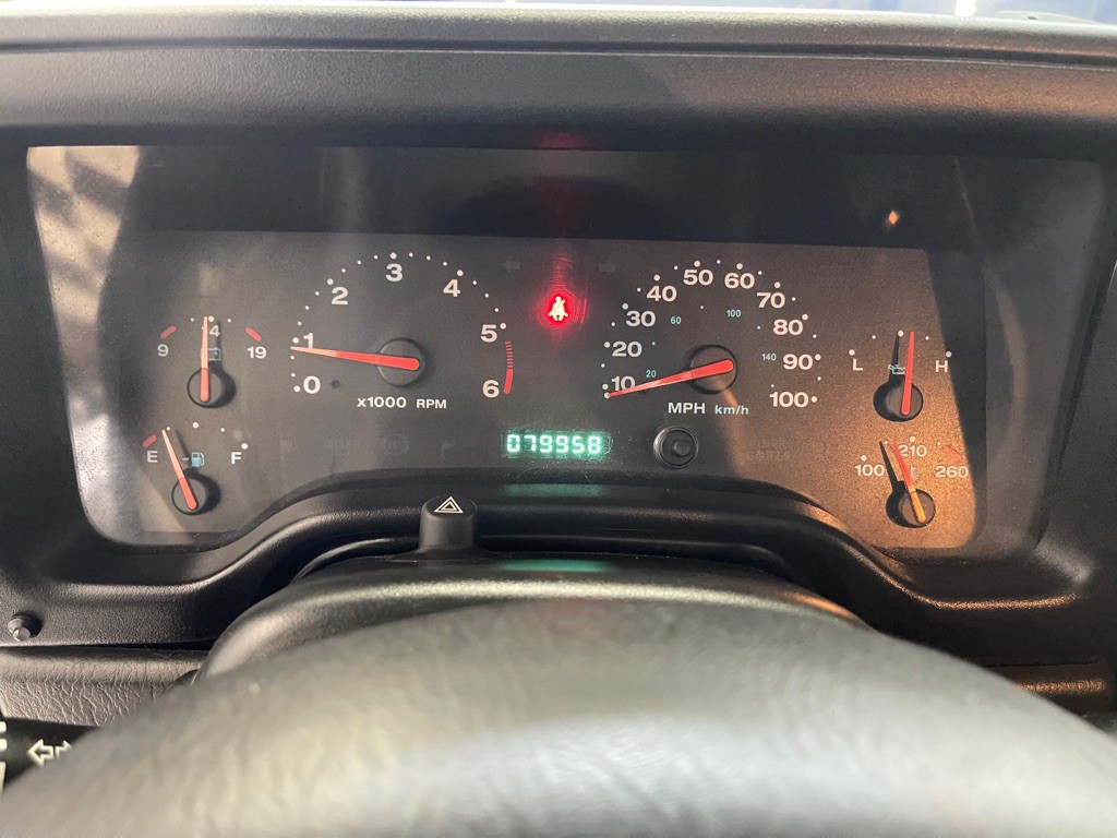 2004 Jeep Wrangler Image 29