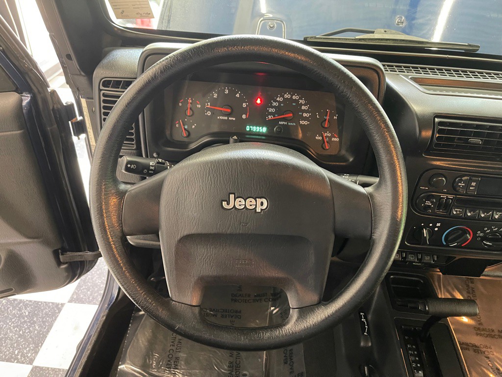 2004 Jeep Wrangler Image 30