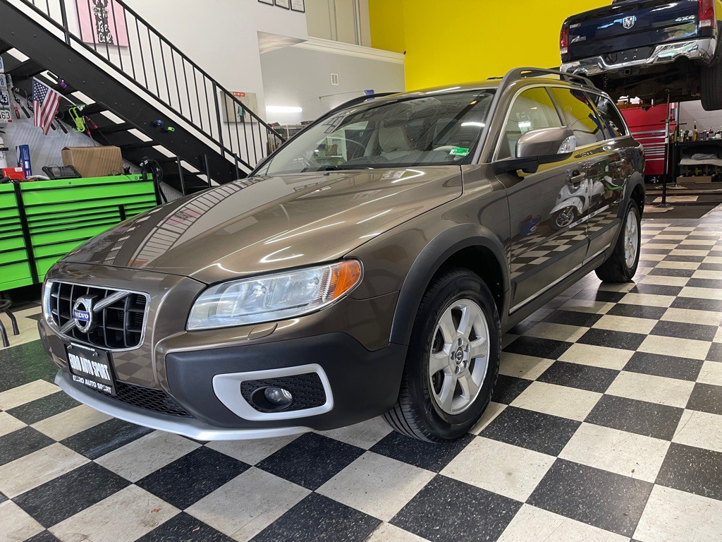 2013 Volvo XC70 Image 5