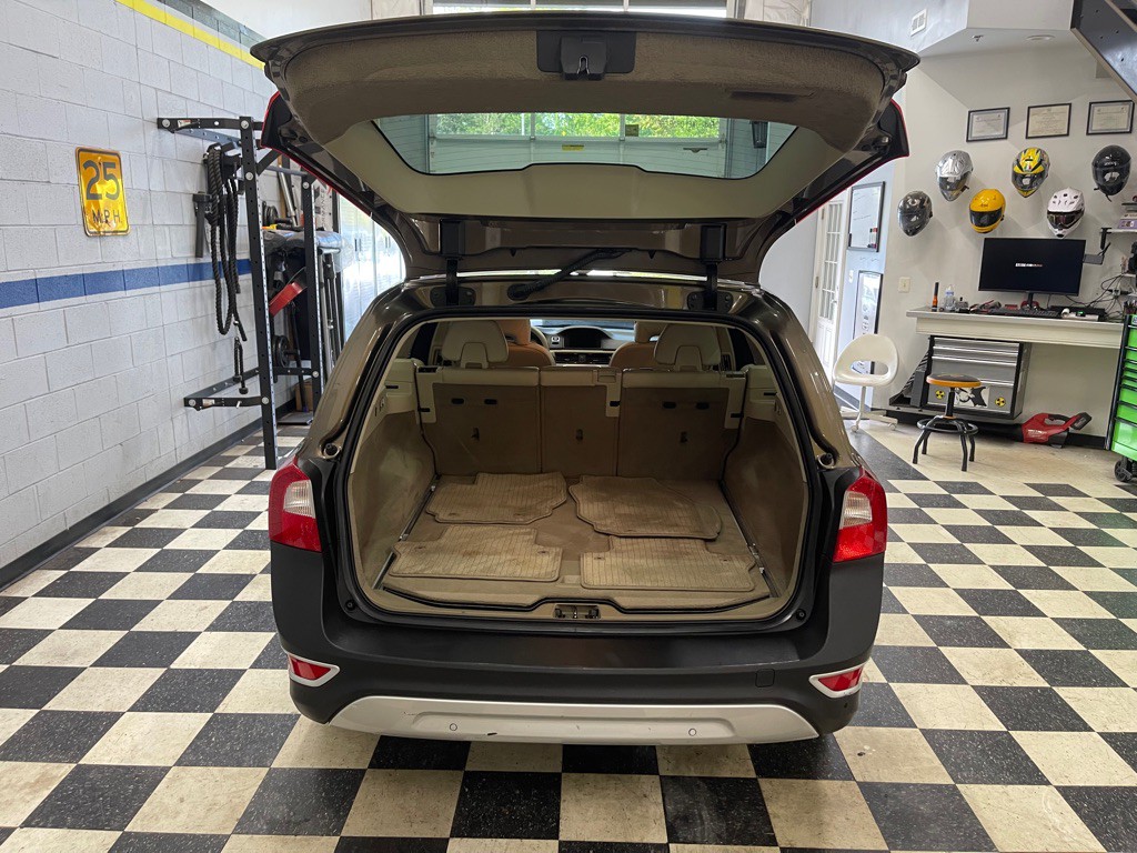 2013 Volvo XC70 Image 47