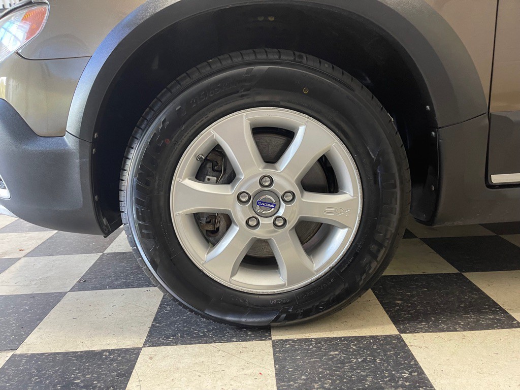 2013 Volvo XC70 Image 55