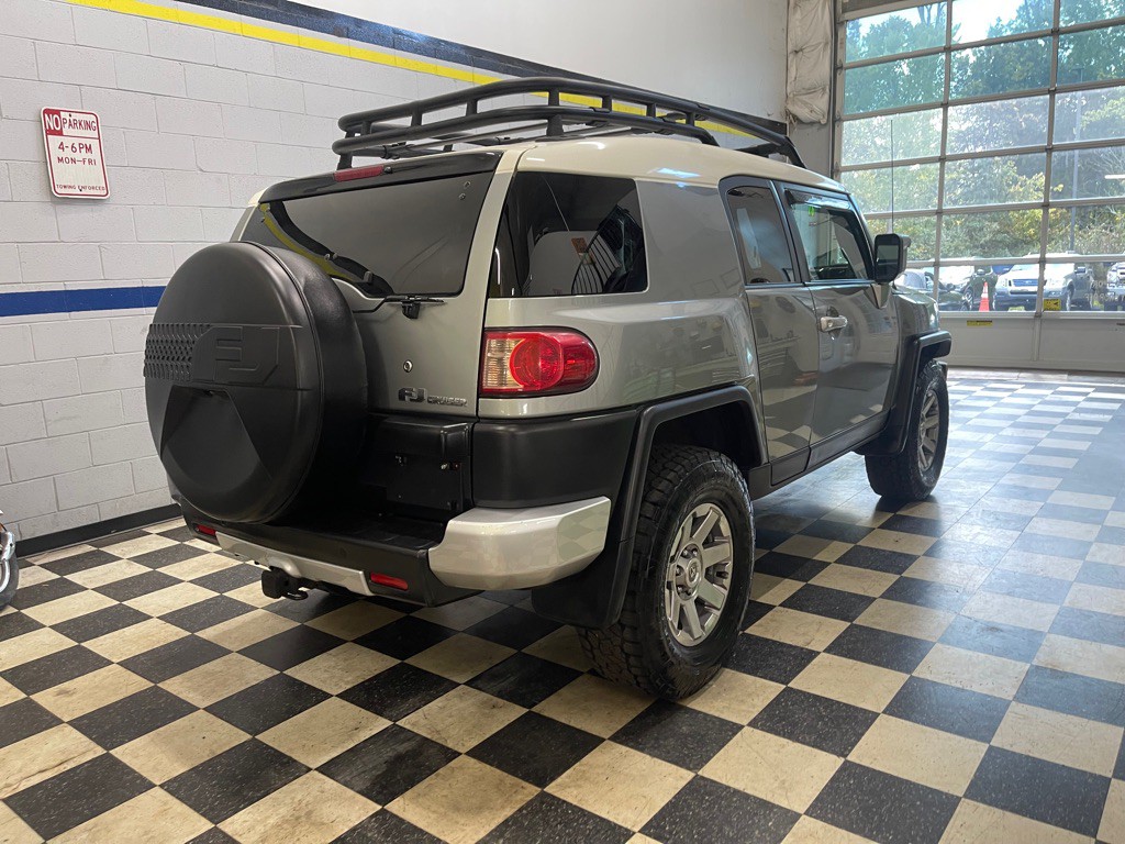 2010 Toyota FJ Cruiser Image 15