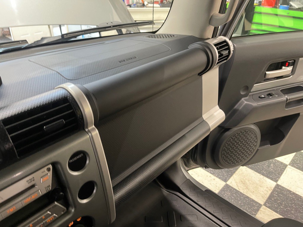 2010 Toyota FJ Cruiser Image 41