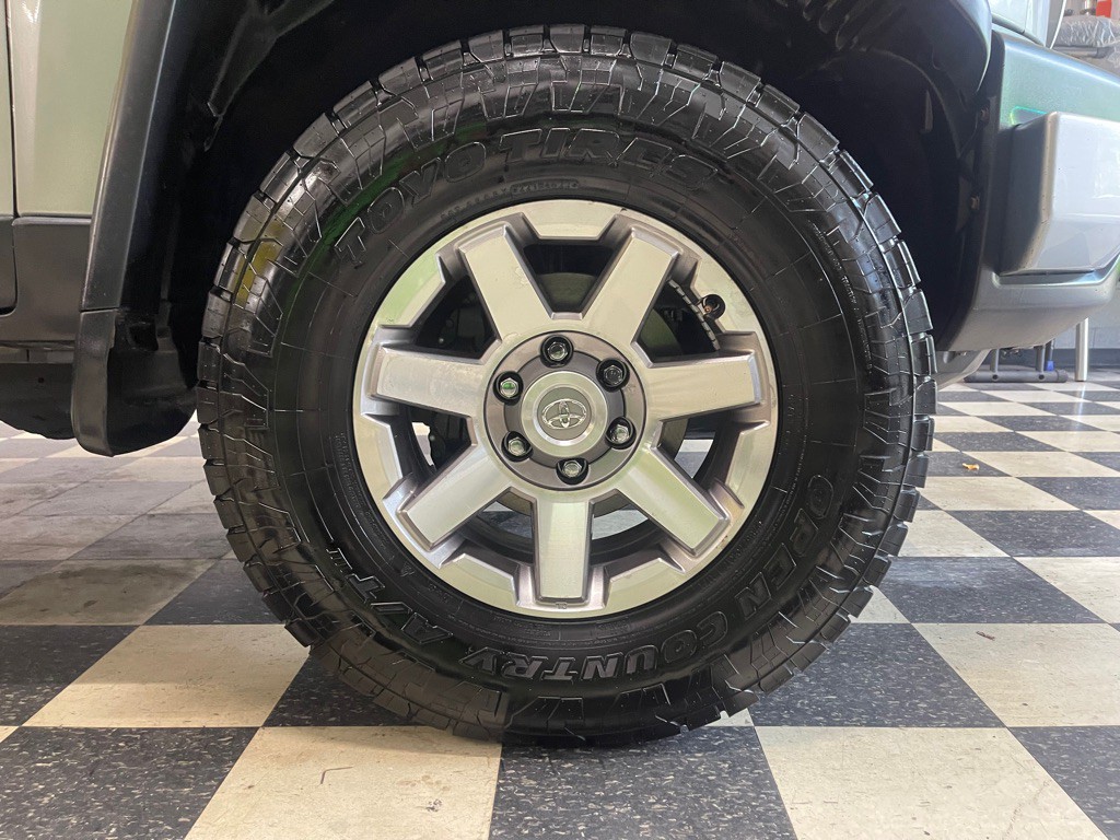 2010 Toyota FJ Cruiser Image 92