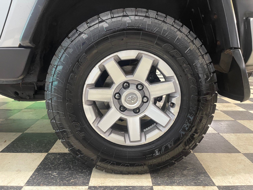 2010 Toyota FJ Cruiser Image 94