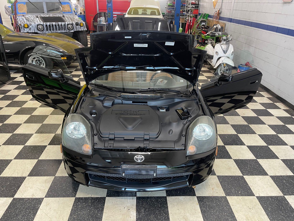 2002 Toyota MR2 Image 24