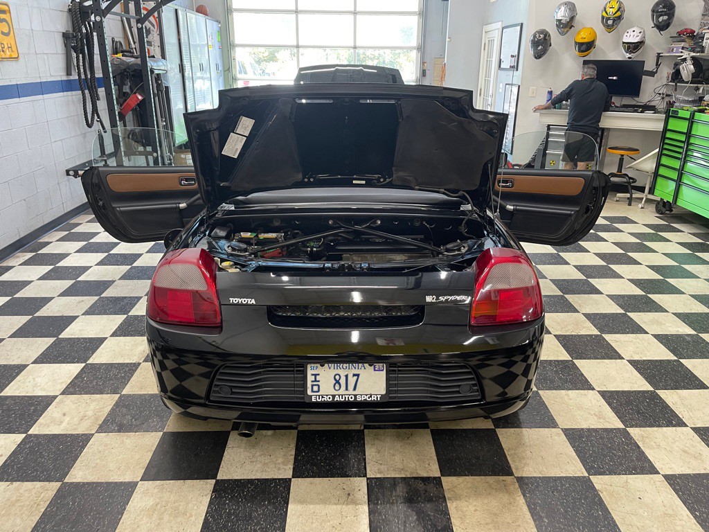 2002 Toyota MR2 Image 26