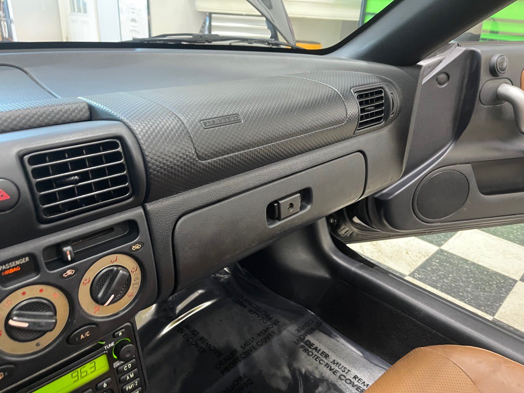 2002 Toyota MR2 Image 47