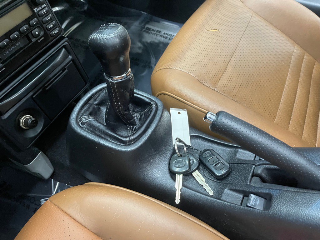 2002 Toyota MR2 Image 60
