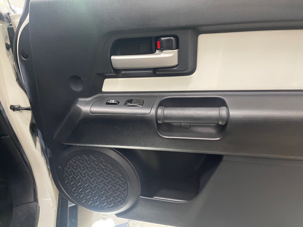 2008 Toyota FJ Cruiser Image 47
