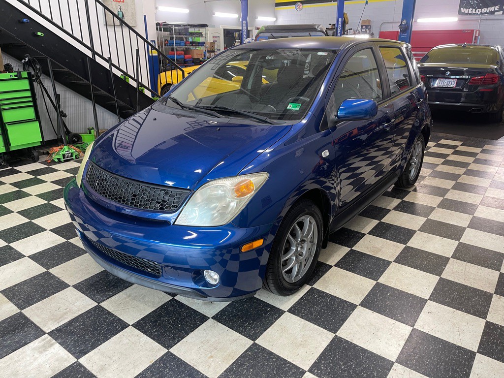 2005 Scion xA Image 6