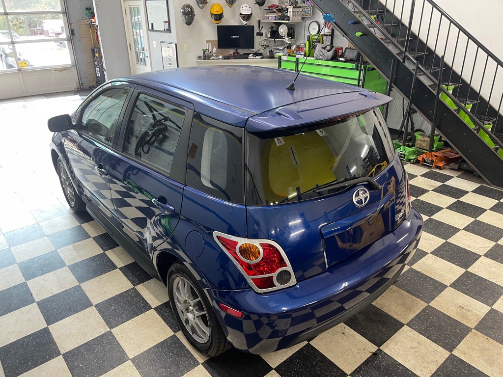 2005 Scion xA Image 10