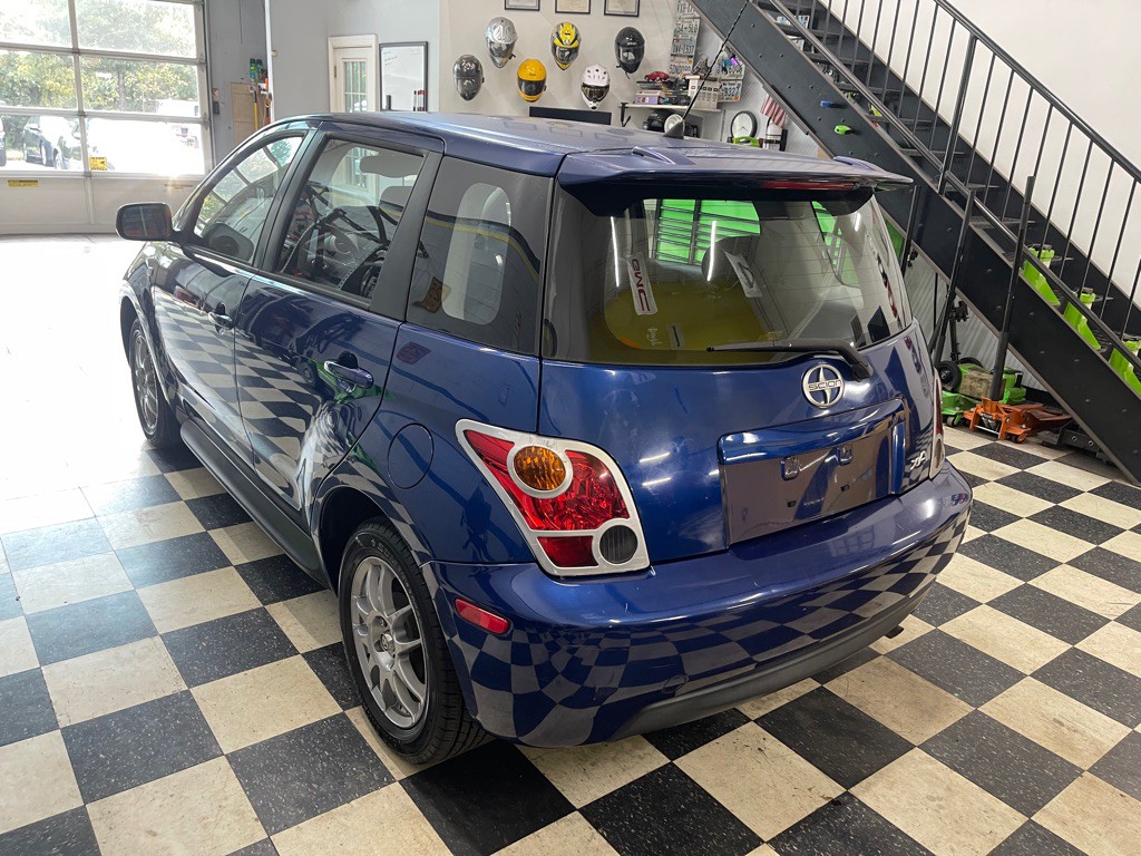 2005 Scion xA Image 12