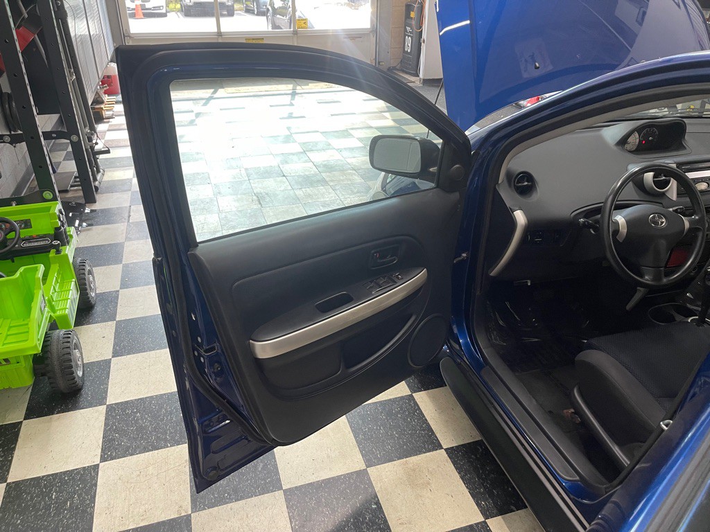 2005 Scion xA Image 49