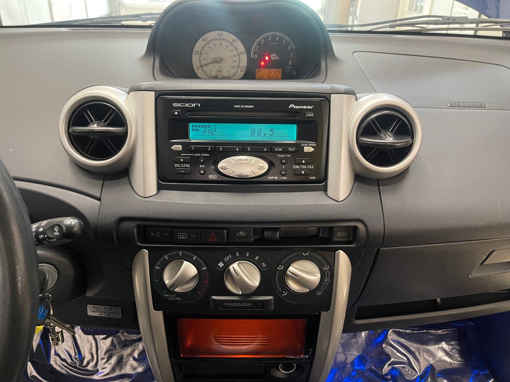 2005 Scion xA Image 69