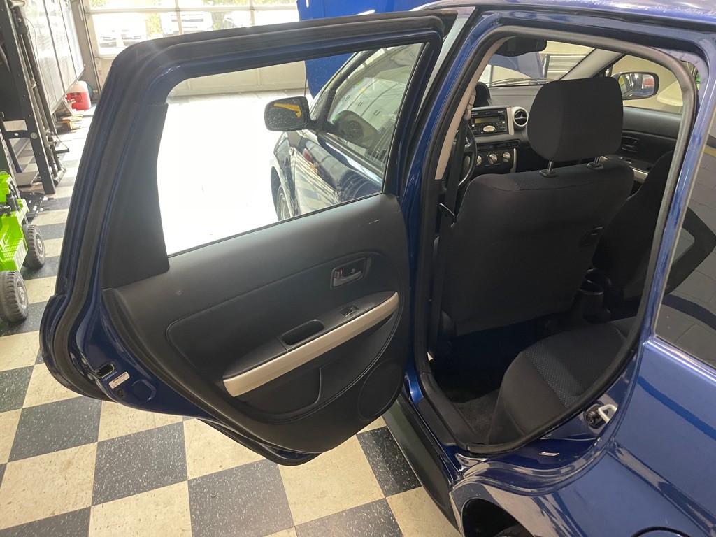 2005 Scion xA Image 100