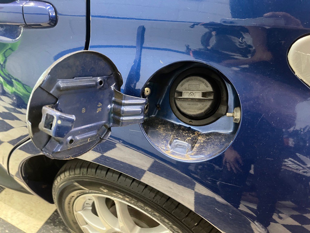 2005 Scion xA Image 104