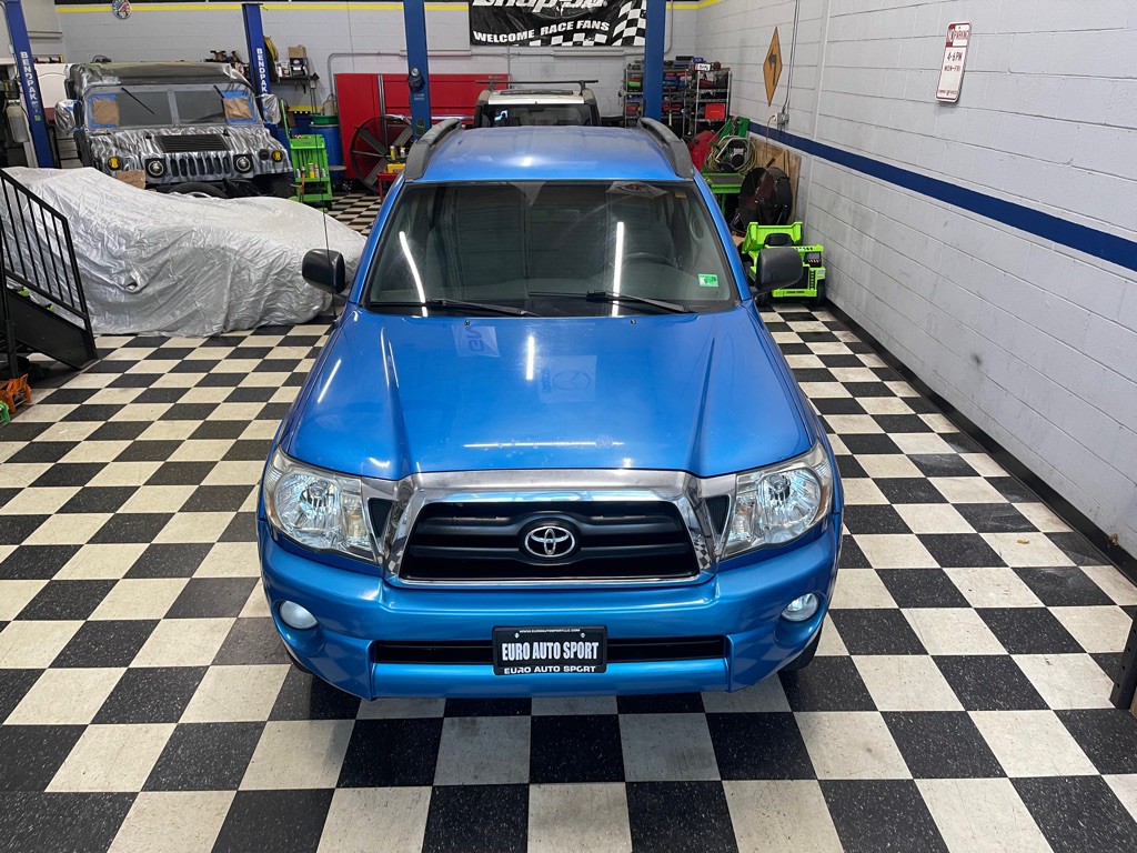 2007 Toyota Tacoma Image 2