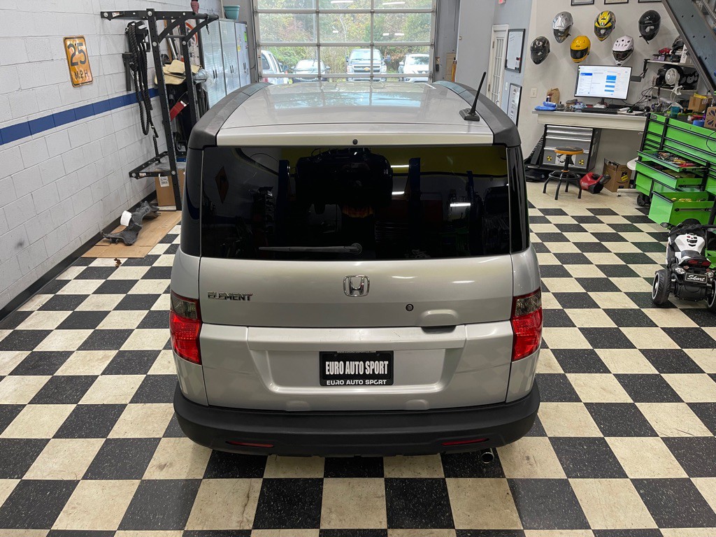 2010 Honda Element Image 10