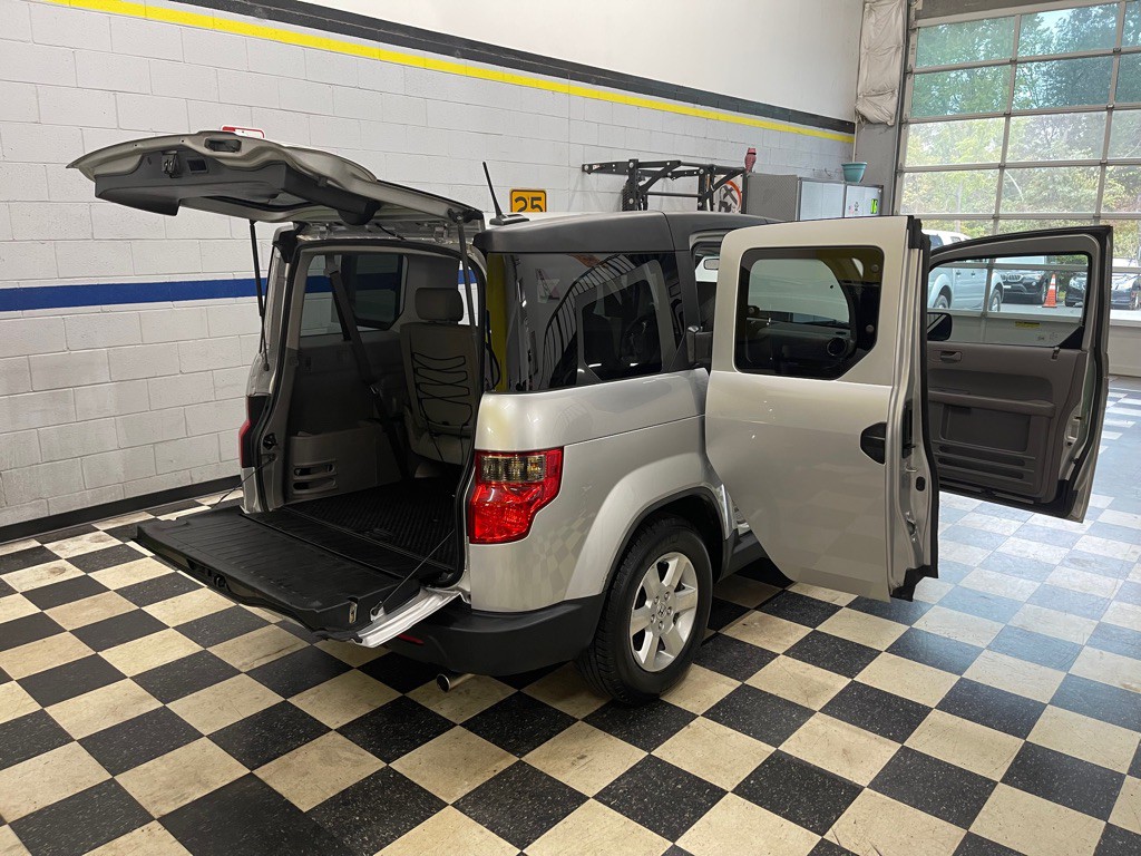 2010 Honda Element Image 17