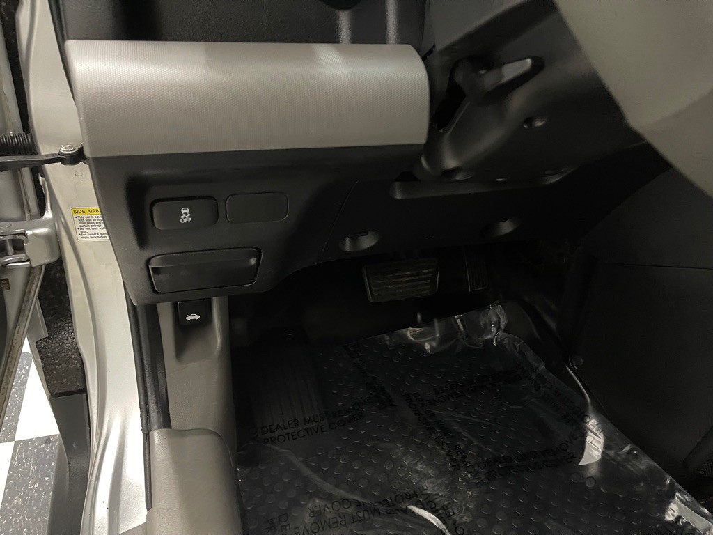 2010 Honda Element Image 24
