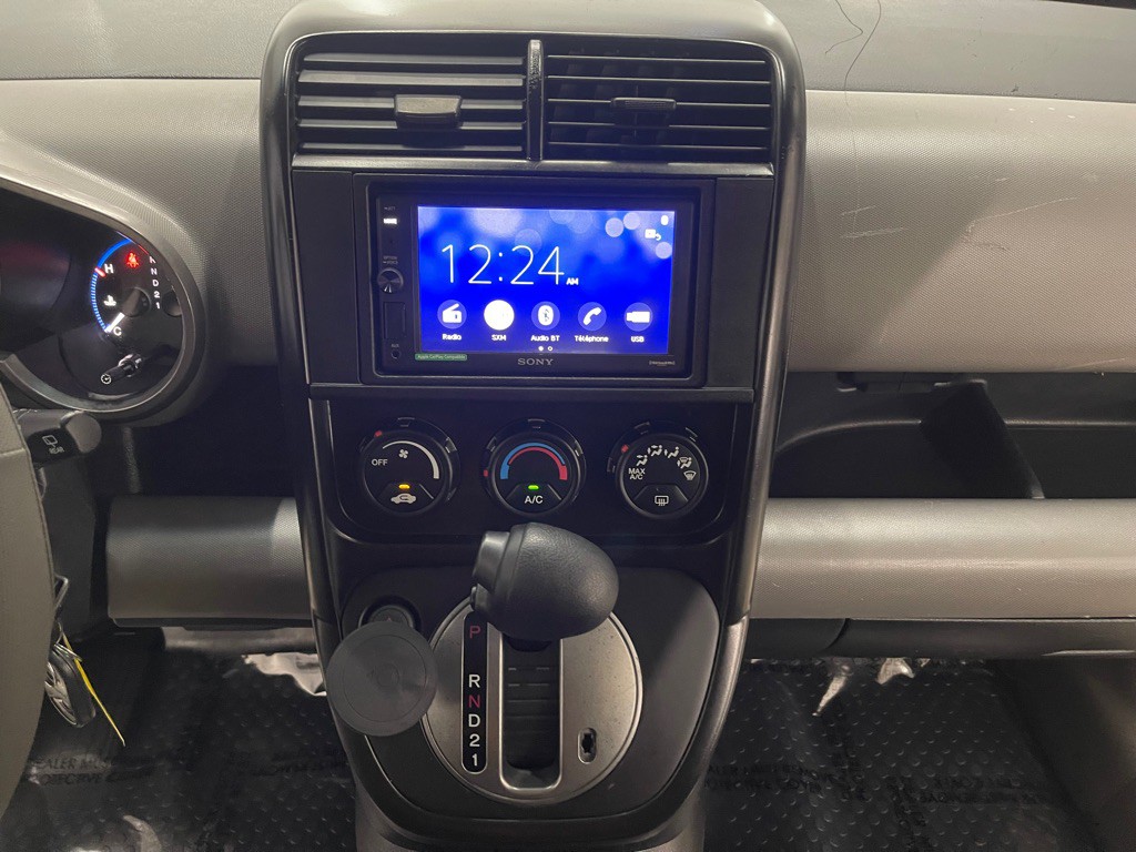 2010 Honda Element Image 30