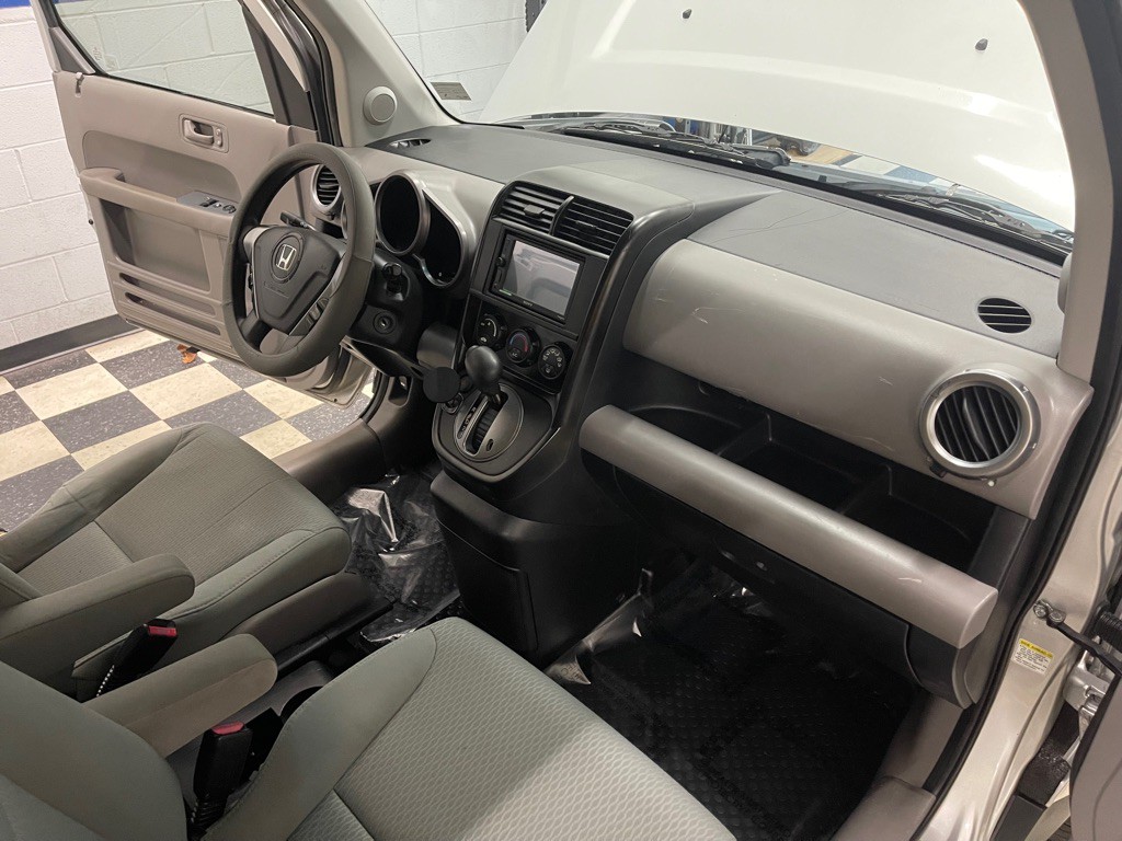 2010 Honda Element Image 40
