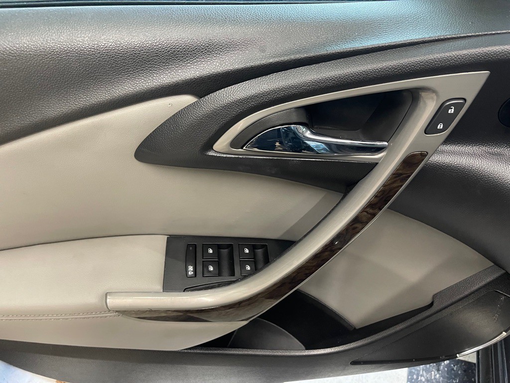 2013 Buick Verano Image 20