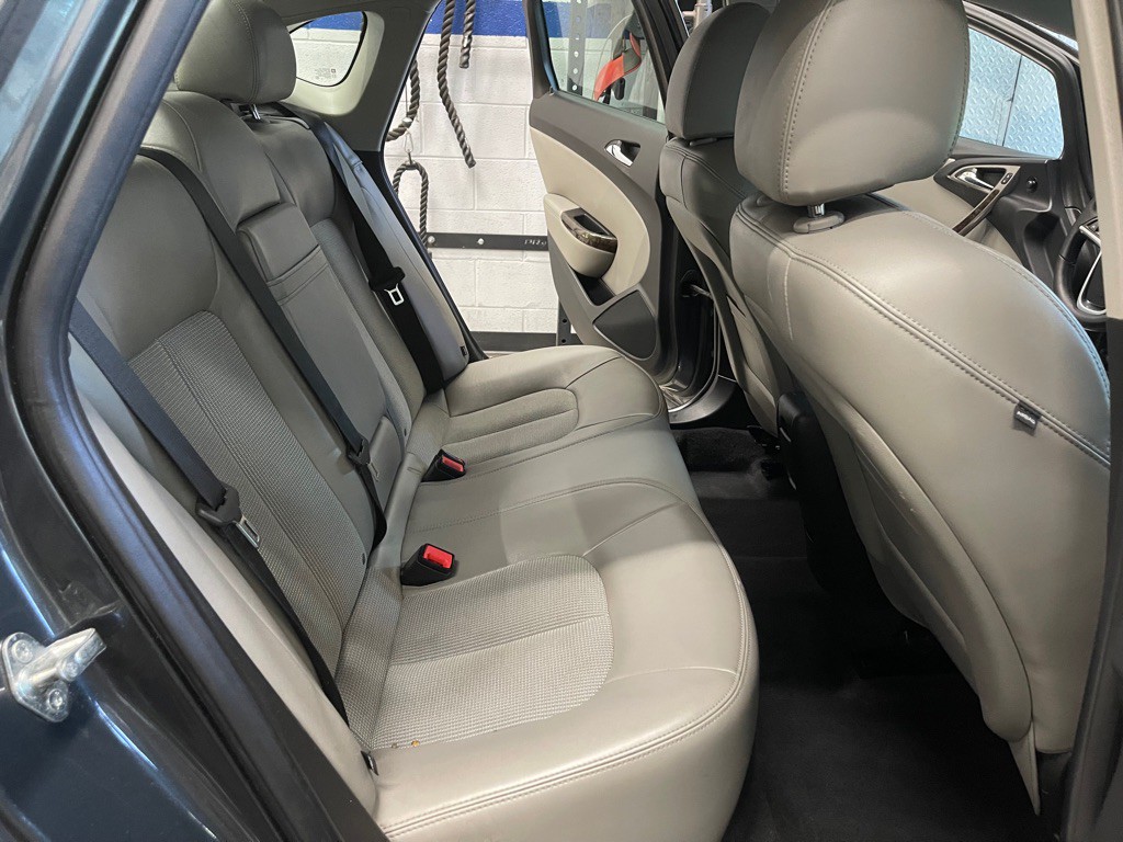 2013 Buick Verano Image 44