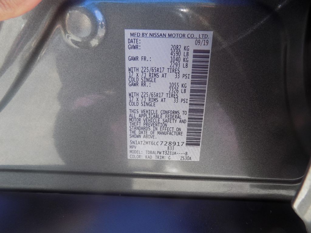 2020 Nissan Rogue Image 25