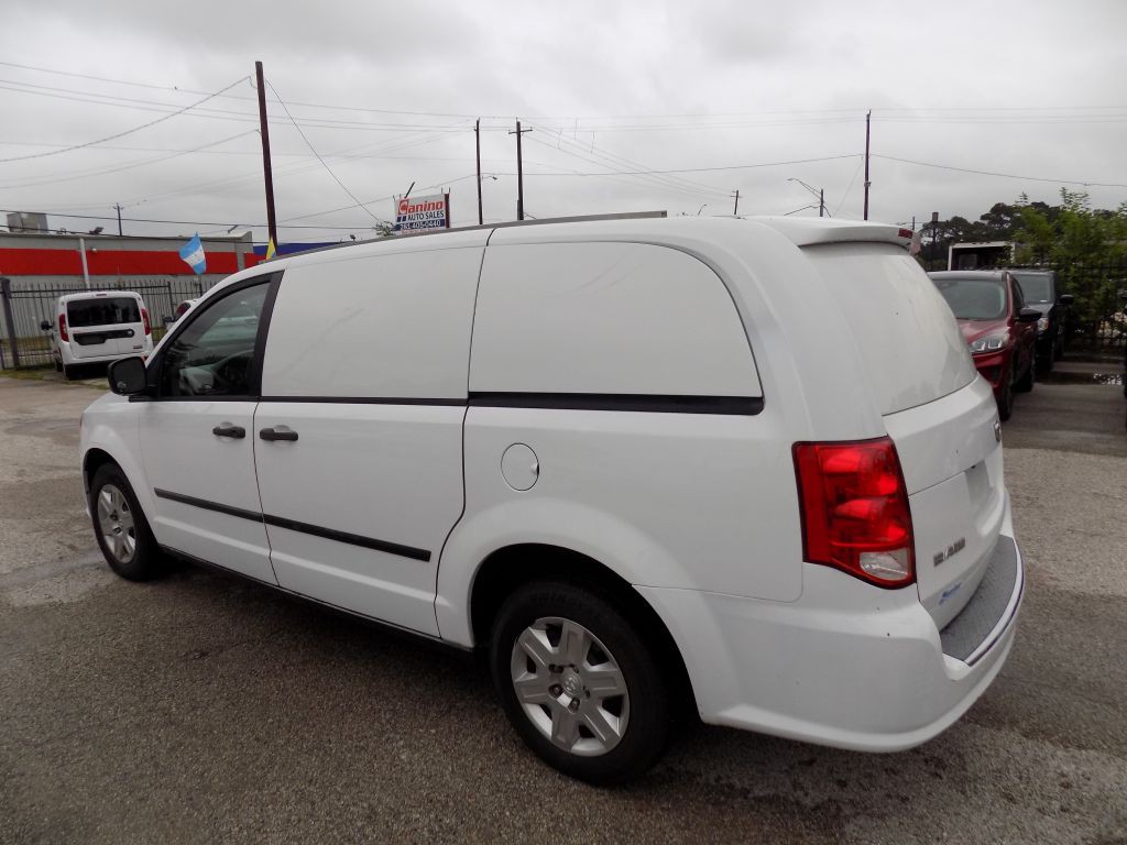 2013 RAM Tradesman Image 4