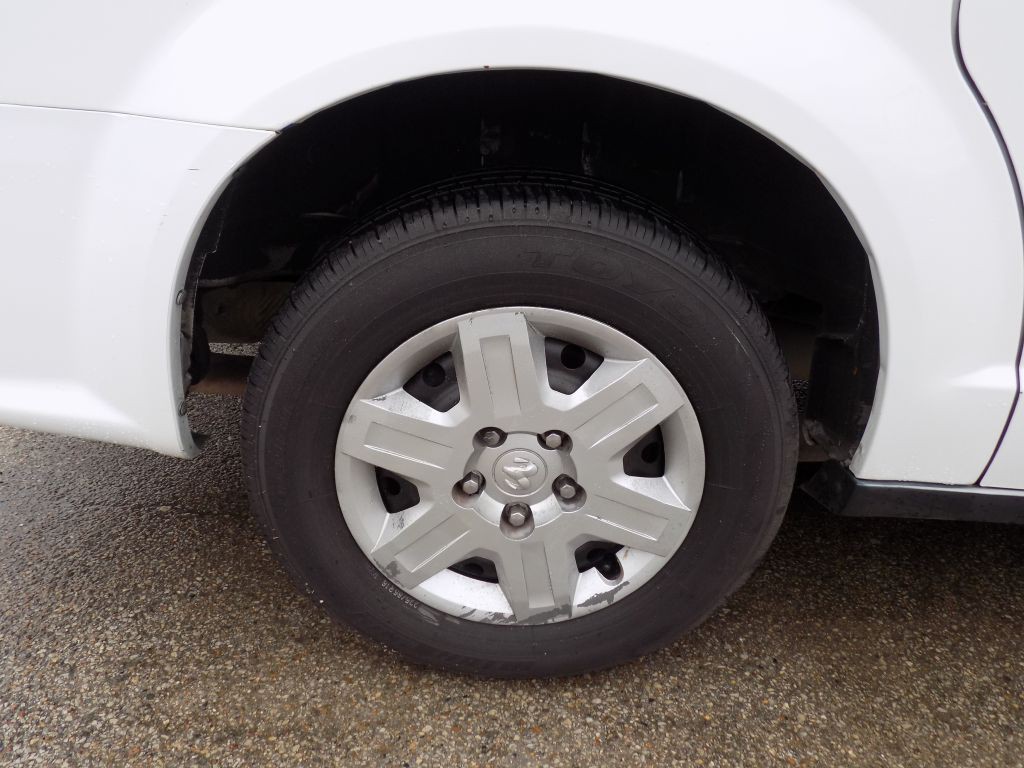 2013 RAM Tradesman Image 18