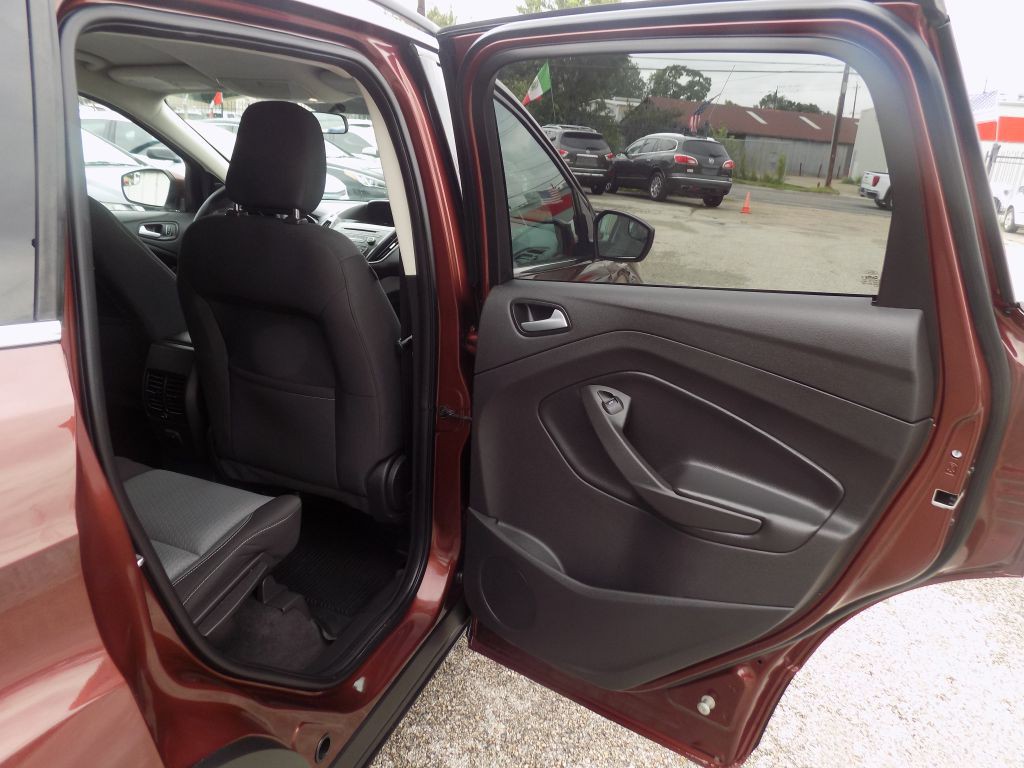 2018 Ford Escape Image 11