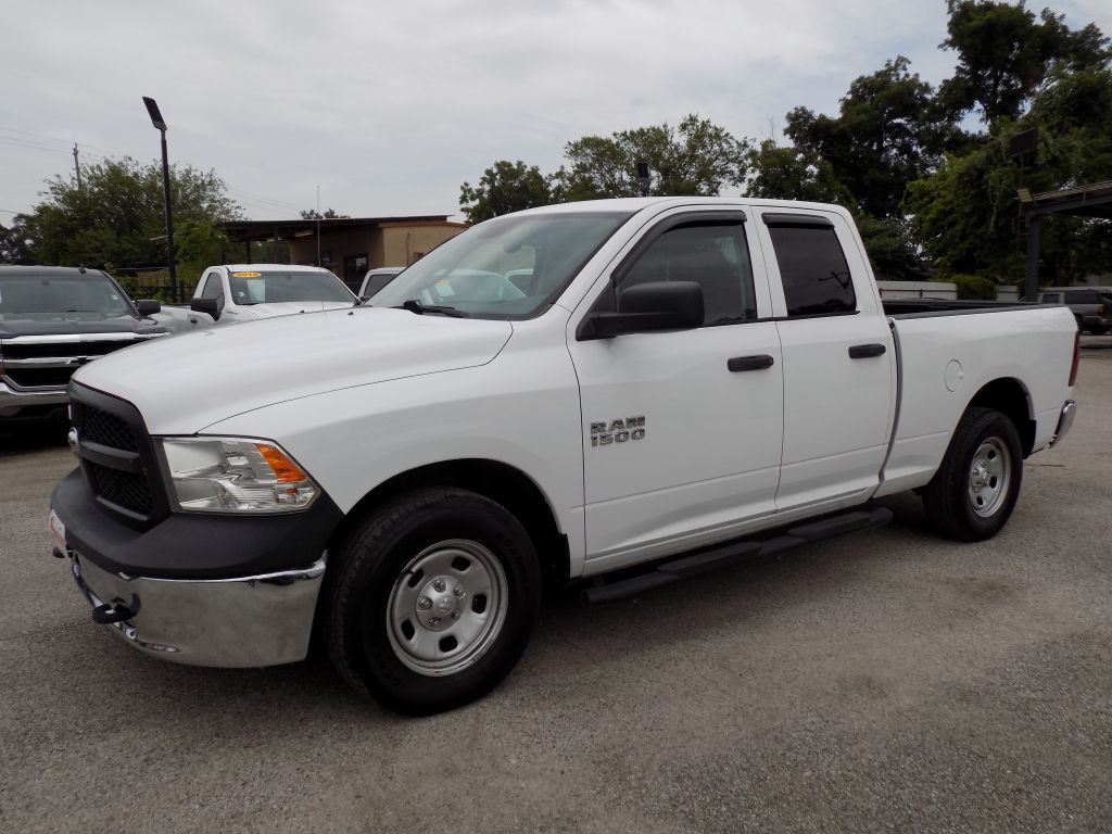 2018 RAM 1500 Image 2